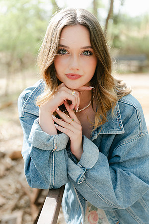 Tess senior-5