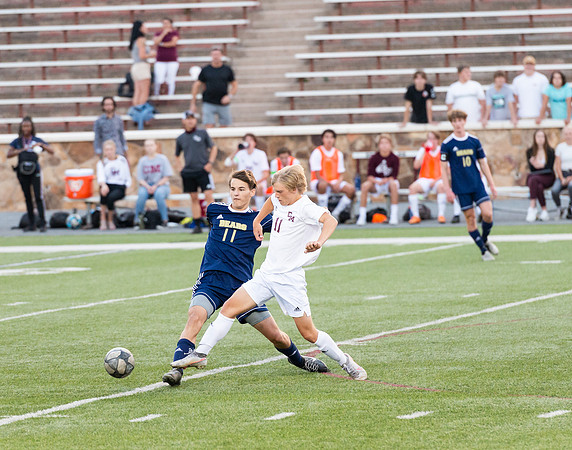 PRHS Soccer 2021-10.jpg
