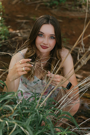 Tess senior-11